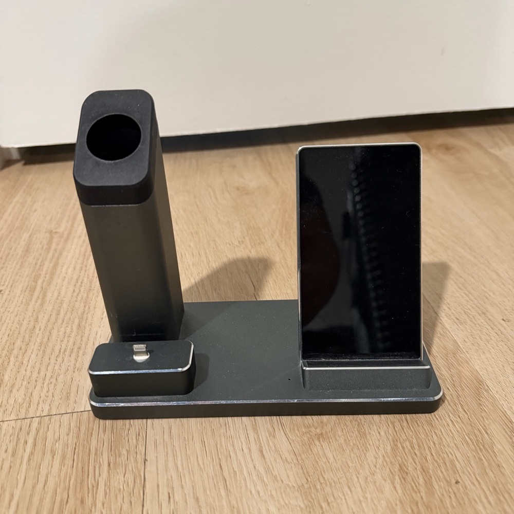 Wireless Charging Stand for iPhone, Apple Watch and AirPods